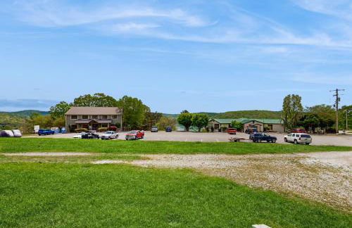 Lake View Cabin Sleeps 10 Pool Golf Marina Access - Foto 42