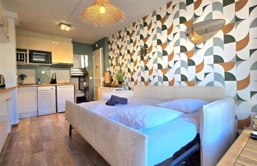 Les Lavandes - à 5min de la mer à pieds , avec balcon et parking - BY AURAconciergerie - Foto 19