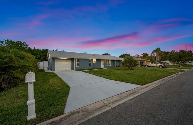 Paradise Haven- Amazing 4BR Oasis With Pool - Foto 52