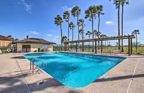 South Padre Paradise with Saltwater Pool Near Golf! - Foto 27
