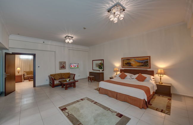 Marina Hotel Apartments - Photo 19