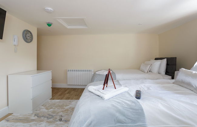 St Mary's Modern Central Huge Studio Apartments - Foto 21