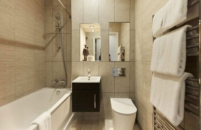 The Harlesden Escape - Spacious 3bdr Flat With Balcony - Photo 25