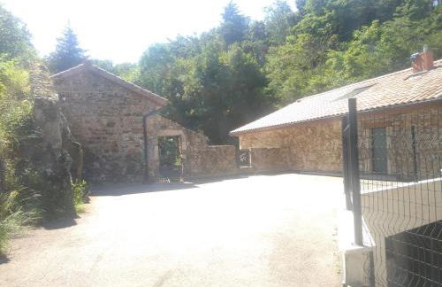 Gîte au coeur du parc naturel régional du Pilat - Foto 2