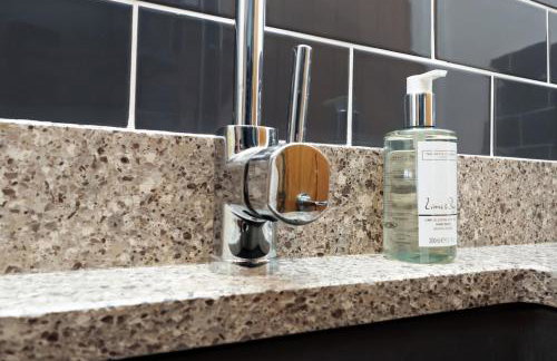 Beautiful Apartment Located on Ledbury High Street- Sleeps up to 8! Dog Friendly - Foto 37