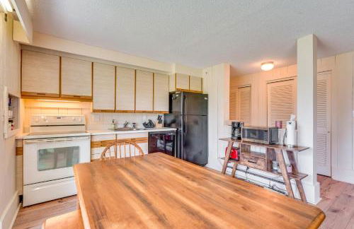 Ski-InandSki-Out Bromley Mtn Condo Wood Fireplace! - Photo 10