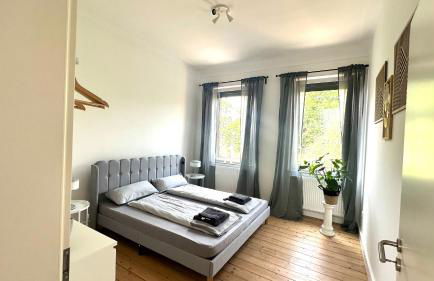 Apartment Savanna im historischen Stadtkern Linn in Krefeld, nähe Düsseldorf Messe, Airport, Parkmöglichkeiten direkt vor dem Haus - Foto 5