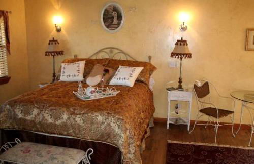 Creekside Cabin Rental for Quintessential Staycation near Austin, Texas - Foto 8