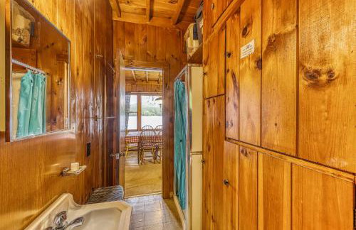 Basic Adirondack Camp - Foto 15