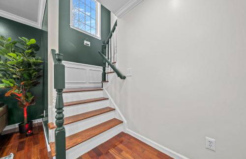 Spacious 6 BR Villa - Serene Scenic Mountain Escape - Foto 43