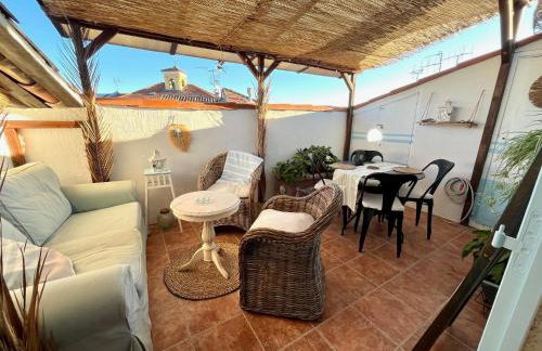 Joli cocon sous les toits au cœur de Vence et sa charmante terrasse tropezienne - Foto 30