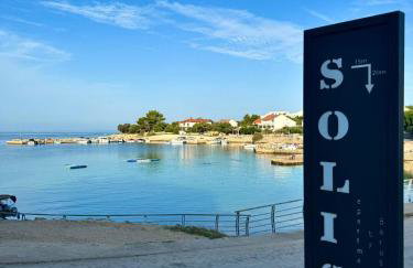 Apartments Solis, 50 m from the sea - Jakišnica - Photo 16