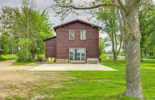 Rustic Lakefront Cabin with Dock and Fire Pit - Foto 30