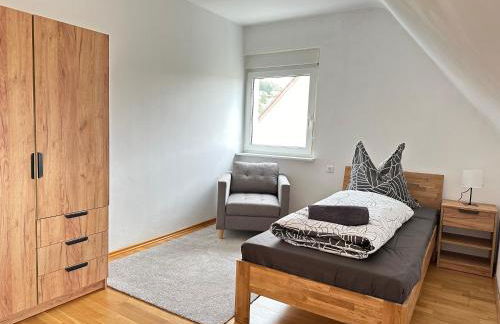 8 Einzelbetten Böblingen I 6 Schlafzimmer I 2 sep Ebenen I 2 Bäder, 2 sep WC I Messe, A81 I Monteure, Teams - Foto 29