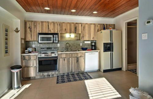 Steps to Beach, Cabana Indian Shores Cottage - Foto 6