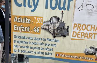 Appartement mignon calme douillet ascenseur clim étage élevé proche parking et toutes commodités au coeur du Toulon historique - Photo 27