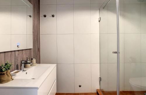 Casa Safira by LovelyStay - Photo 24