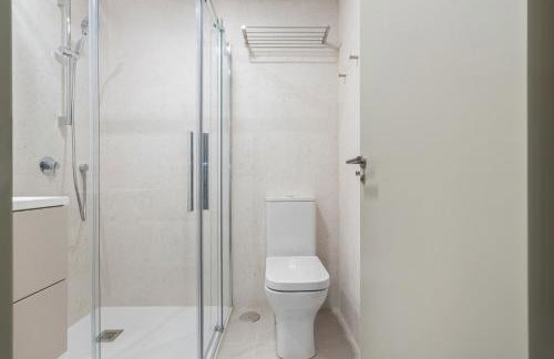 Confort y Ubicación en Madrid - Santero Suites - Photo 5