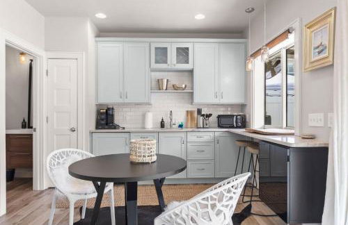 SoHo Serenity - Amazing Home with Private Pool & Hot Tub, SoHo District - Foto 56