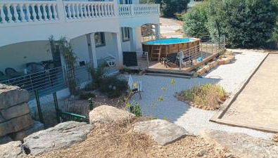 Rez de Villa au calme piscine chauffée, terrain pétanque - Photo 3