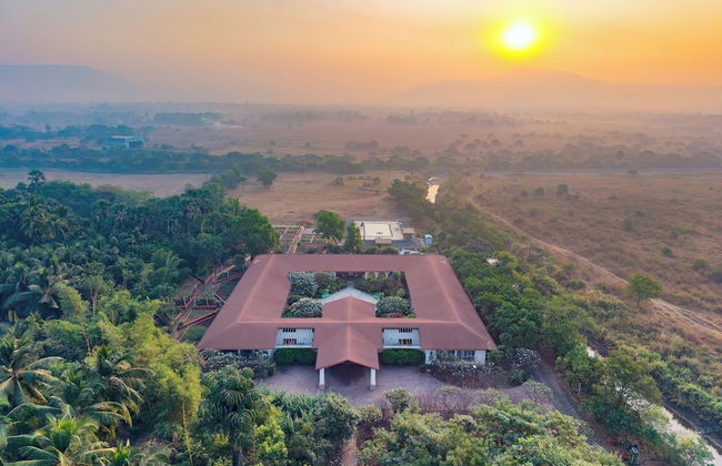 Amã Stays & Trails Kihim Courtyard, Alibag - Foto 1