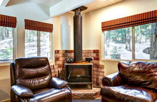 Hike, Fish and Explore California Cabin with Deck! - Foto 5