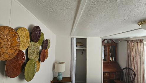 Woody's By The Lake LLC - Foto 5