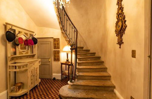 CHAMPAGNE HOUSE- Oasis de luxe & de charme - coeur de ville - 10-12 pers - piscine, cuisine d'été, patio, bar & piano - Photo 16