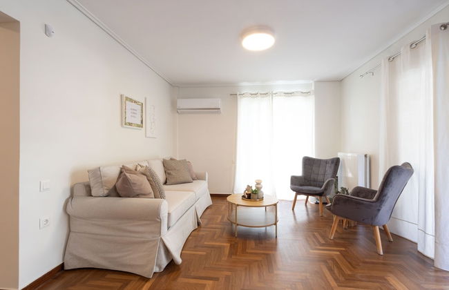 Seaside Elegance Brand New 2BD Luxury Stay - Photo 10