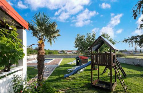 House Rose with Garden and Pool - Foto 3