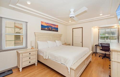 The SOFI Special - Modern Retreat, Dog Friendly - Photo 4