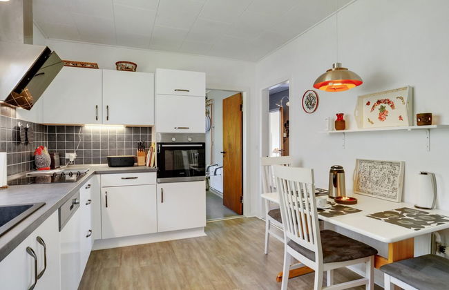 "Slavjanka" - 2km from the sea - Foto 8