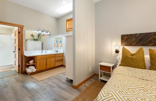 Cozy Pine Cabin Pool Access - Foto 27