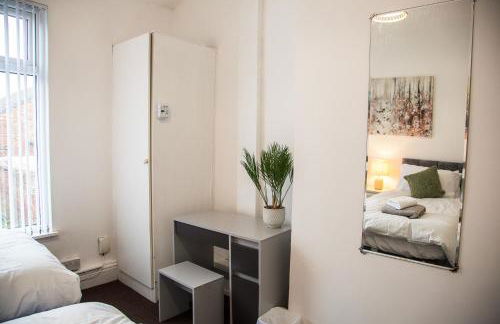 Liverpool 6 beds, Up to 22 percent- Contractors Dream - Foto 15