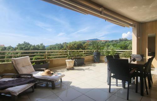 Christelle - Photo 16