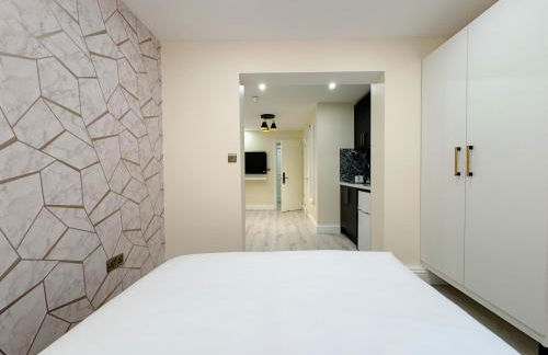 Modern Studio near Wembley with Easy Transport - Foto 17