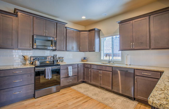 4bdpikes Peak Viewsminutes to Hiking & Dining!! - Foto 20