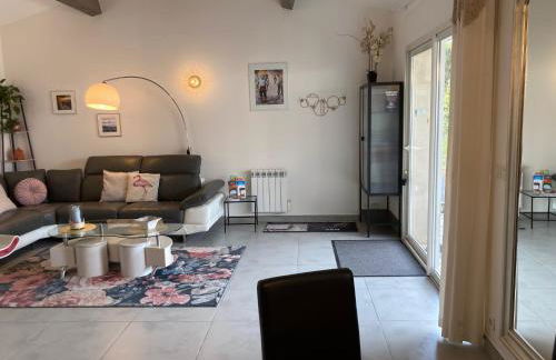 Les Hauts d'Eyragues gite Rêverie Meublé classé 4 étoiles - Foto 15