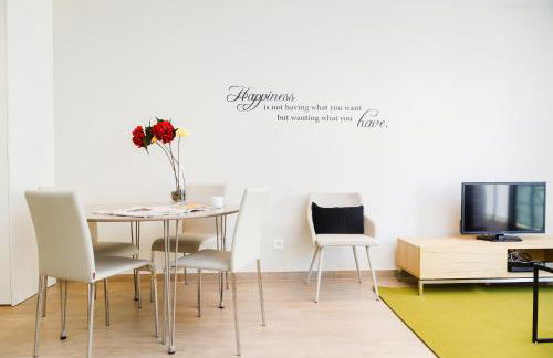 Feelathome Plaza Apartments - Foto 28