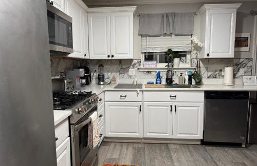 ThrillStay Braves & Six Flags Family House - Foto 64