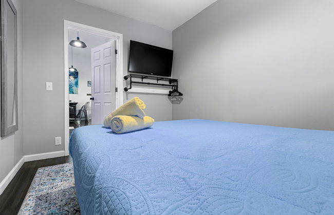 The Waterfront - Waterslide Game Room Sleeps 26 - Foto 25