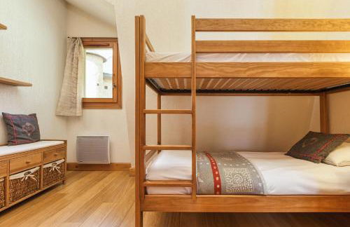 Chateau - Charming Apartment in the city Center with 3 bedrooms - By Cozee Rentals - Foto 43