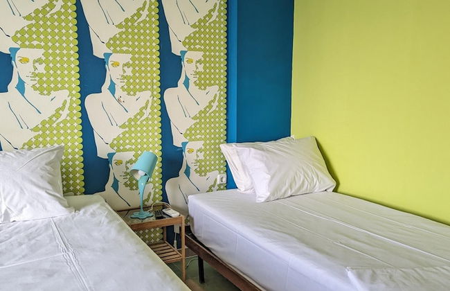 Okeania Seafront Rooms in Kamena Vourla - Foto 6