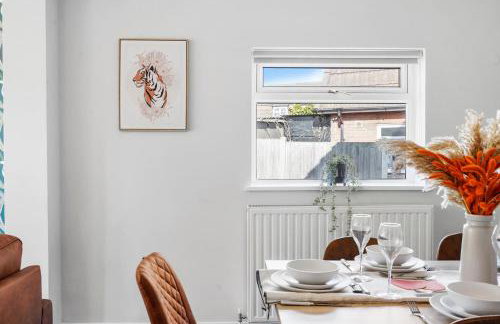 Grab a Deal Today! Massive Home For Contractors & Parking for 4 - Foto 31