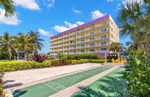 South Beach Condo Hotel by Travel Resort Services, Inc. - Photo 22