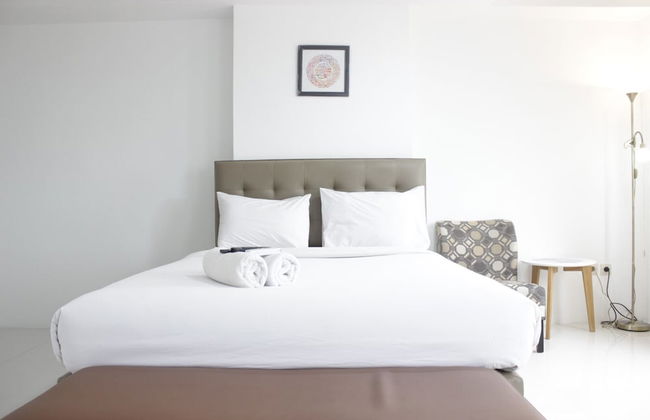 Spacious And Modern Studio Room Apartment At Grand Asia Afrika - Foto 1