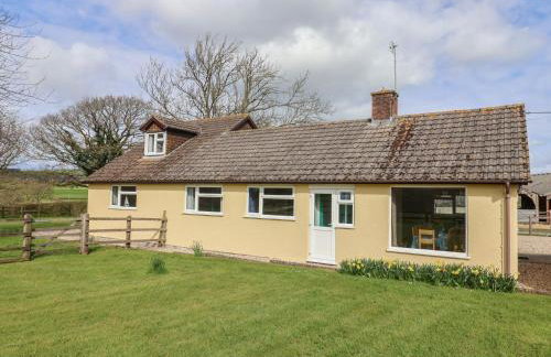 Court House Farmhouse - Photo 5