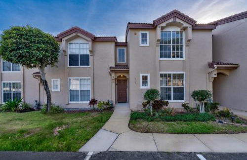 Charming and Cozy Townhome Near Disney - Foto 6