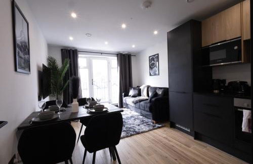 Brand-New Borehamwood 1-Bed, 1-Bath Flat - Foto 15
