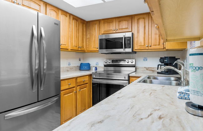 Phoenix II Beachfront Condos - Photo 10